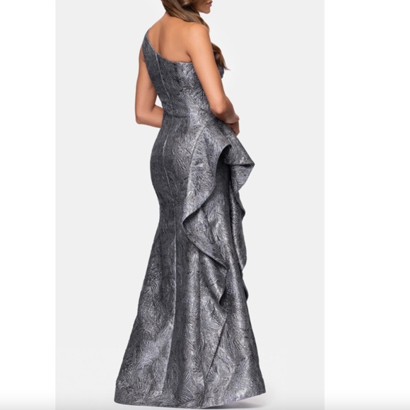 NEW XSCAPE Gunmetal Gray METALLIC RUFFLE One Shoulder JACQUARD Mermaid GOWN 12 - Picture 7 of 9
